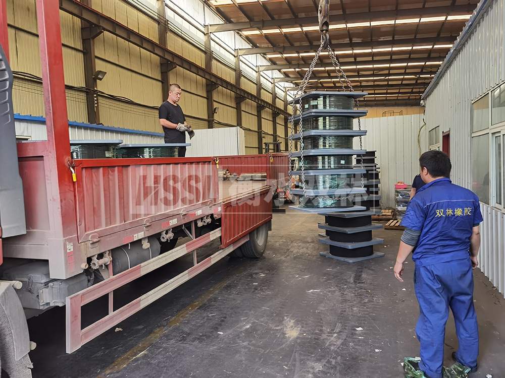 天然橡膠支座（LNR）