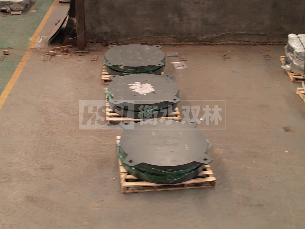 樓梯橡膠隔震支座多少錢 港珠澳減隔震支座廠家 LNR1500支座廠家電話