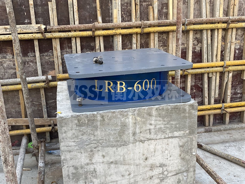 鉛芯疊層橡膠隔震支座源頭工廠 超高阻尼隔震支座 隔震支座的廠家